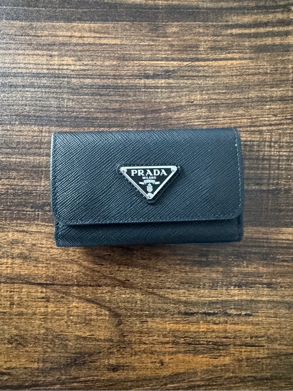 Prada saffiano keyholder